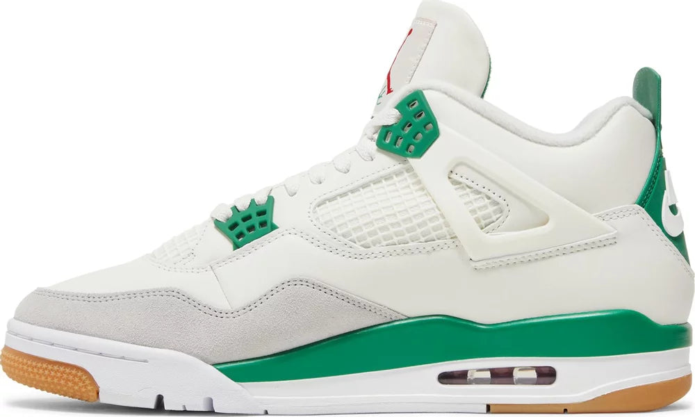 Jordan 4 Retro SB Pine Green SNEAKRS