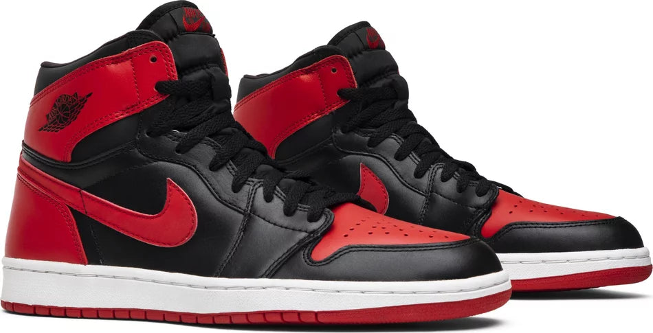 Jordan 1 Retro Bred 2001 SNEAKRS