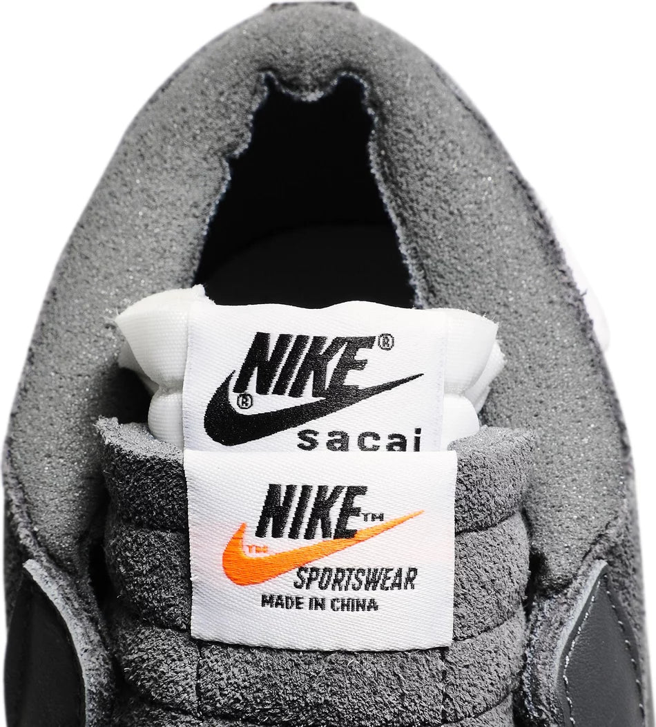 Nike Blazer Low sacai Iron Grey SNEAKRS