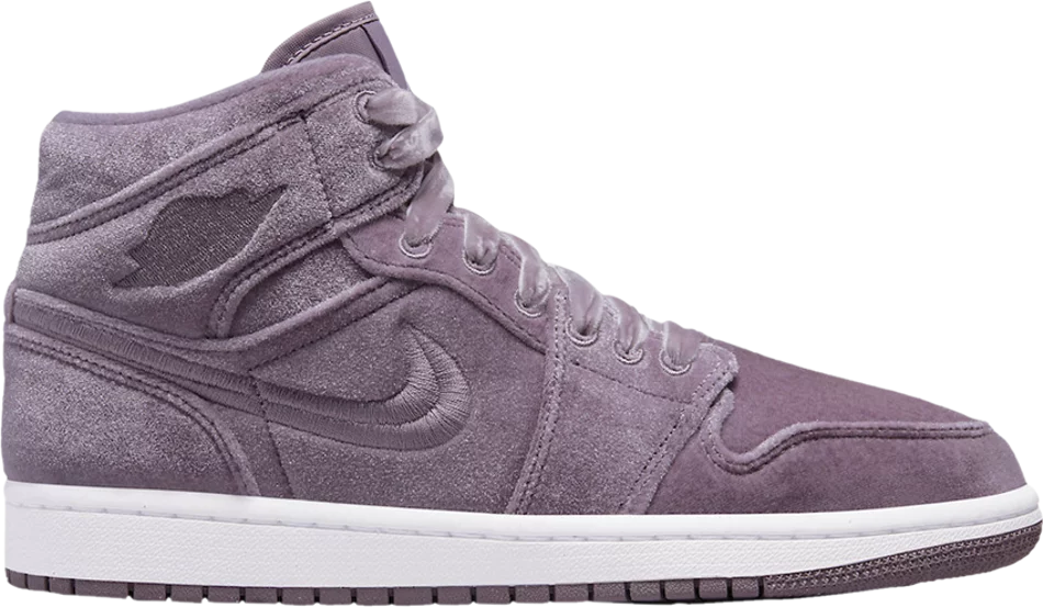 Nike jordan velvet online